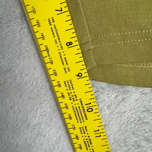 Nike Mens Sportswear Tech Basketball Shorts XL Mustard Yellow - Picture 9 of 9